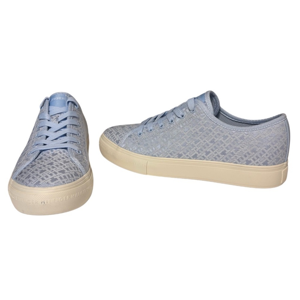 Tommy Hilfiger Light Blue and Cream Sneakers - Picture 2 of 9